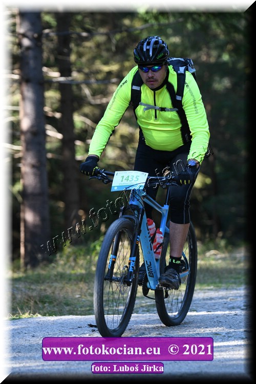 Náhled obrázku: 2021-8180-CTAuthor-1435.JPG