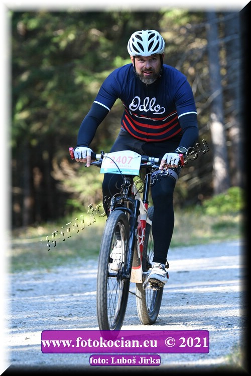 Náhled obrázku: 2021-8183-CTAuthor-2407.JPG