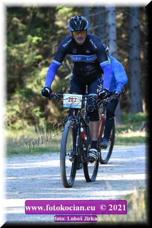 Náhled obrázku: 2021-8188-CTAuthor-287.JPG