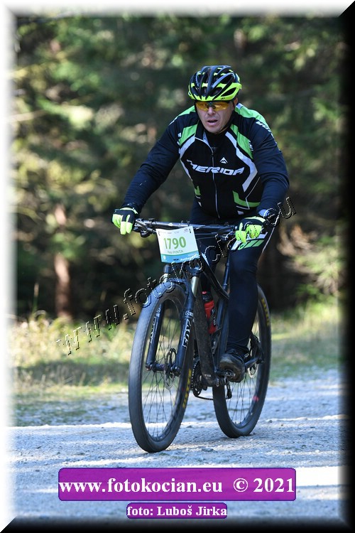 Náhled obrázku: 2021-8192-CTAuthor-1790.JPG