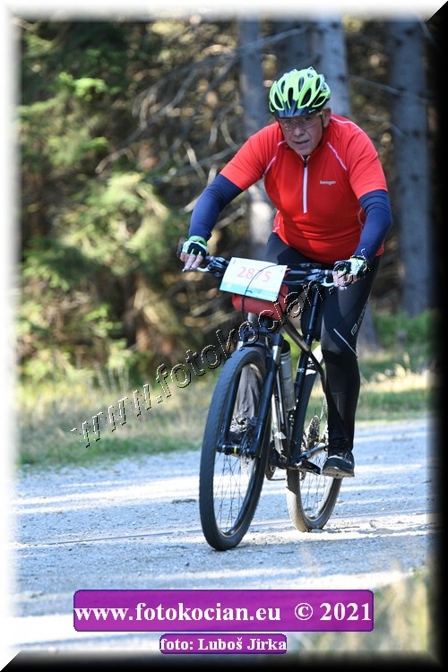 Náhled obrázku: 2021-8195-CTAuthor-2875.JPG