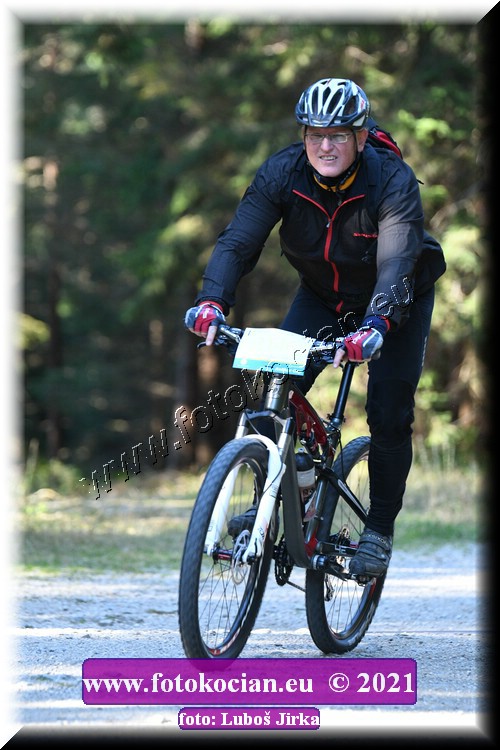 Náhled obrázku: 2021-8196-CTAuthor-0.JPG