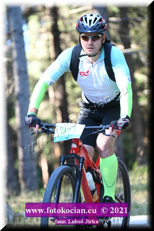 Náhled obrázku: 2021-8199-CTAuthor-1675.JPG