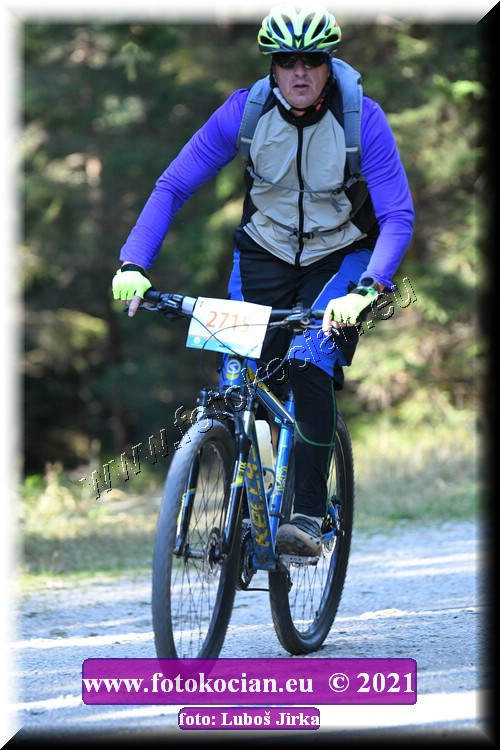 Náhled obrázku: 2021-8200-CTAuthor-2715.JPG