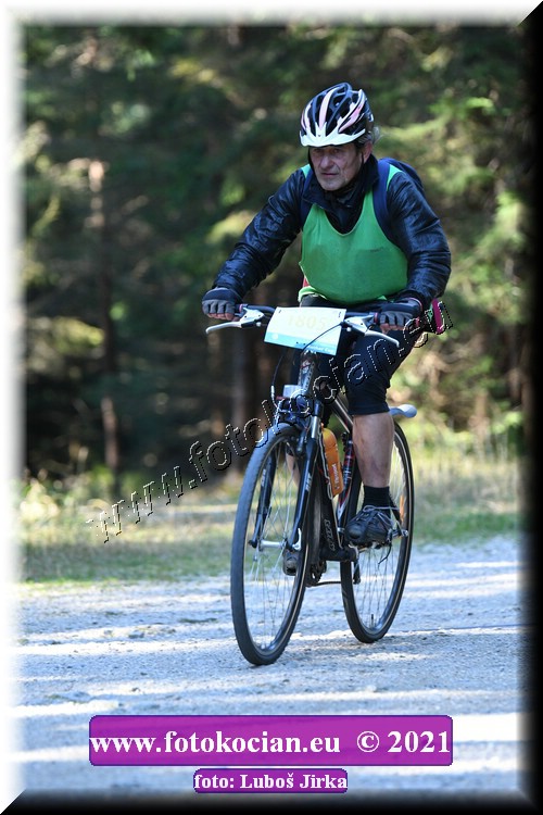 Náhled obrázku: 2021-8210-CTAuthor-1805.JPG