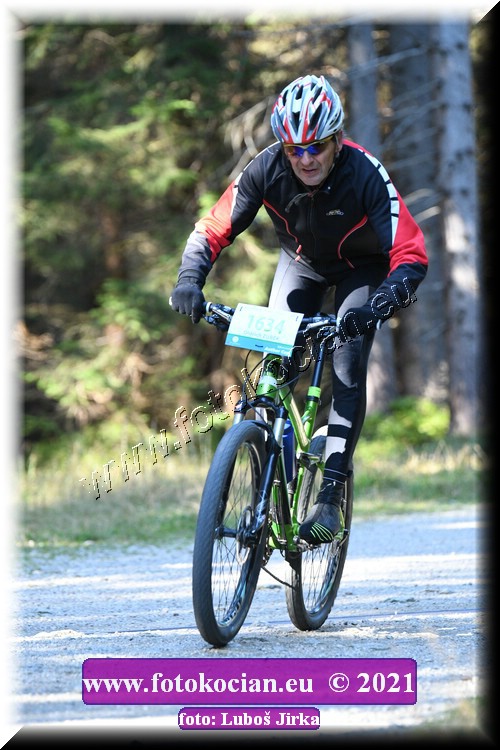 Náhled obrázku: 2021-8211-CTAuthor-1634.JPG