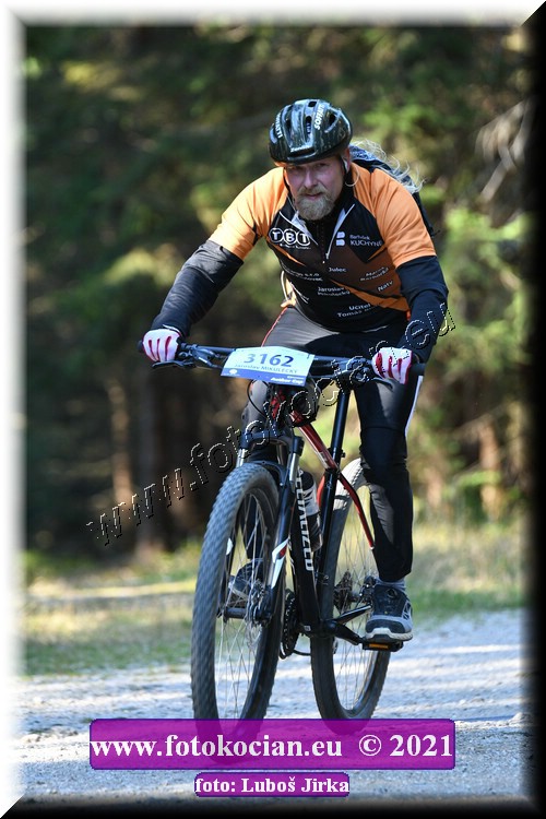 Náhled obrázku: 2021-8219-CTAuthor-3162.JPG