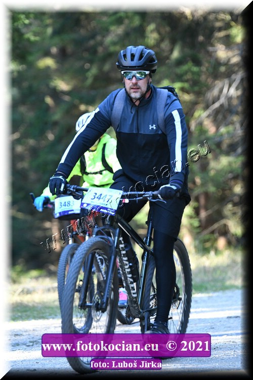 Náhled obrázku: 2021-8254-CTAuthor-3447.JPG