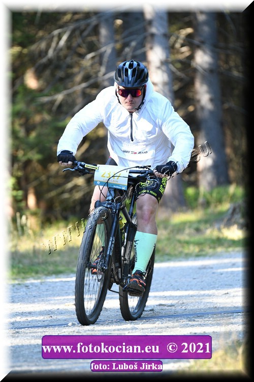 Náhled obrázku: 2021-8282-CTAuthor-2317.JPG