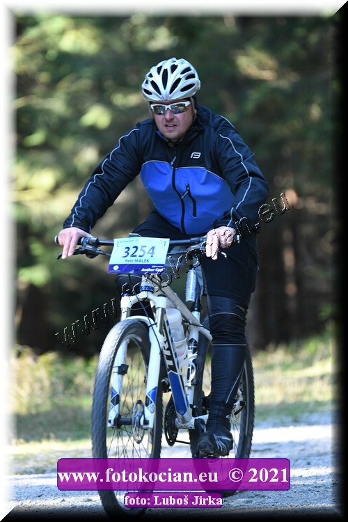 Náhled obrázku: 2021-8288-CTAuthor-3254.JPG