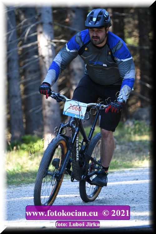 Náhled obrázku: 2021-8323-CTAuthor-2660.JPG