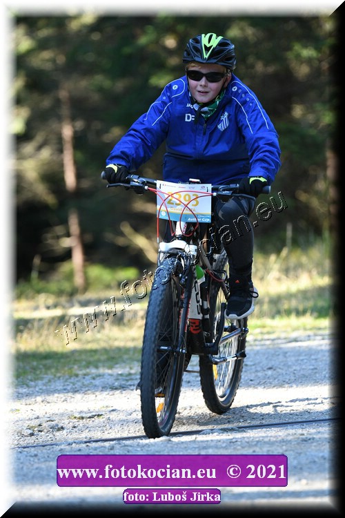 Náhled obrázku: 2021-8329-CTAuthor-2393.JPG