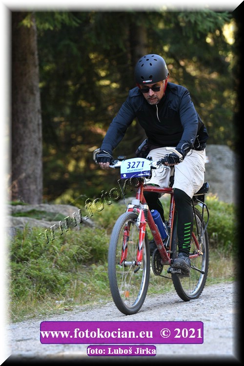 Náhled obrázku: 2021-8346-CTAuthor-3271.JPG