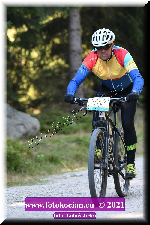 Náhled obrázku: 2021-8347-CTAuthor-1865.JPG