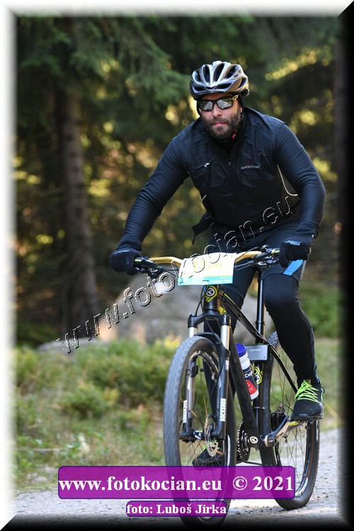 Náhled obrázku: 2021-8349-CTAuthor-1900.JPG