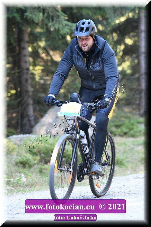 Náhled obrázku: 2021-8352-CTAuthor-2320.JPG