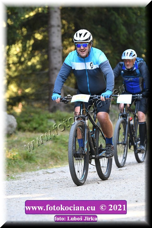 Náhled obrázku: 2021-8353-CTAuthor-1939,0.JPG