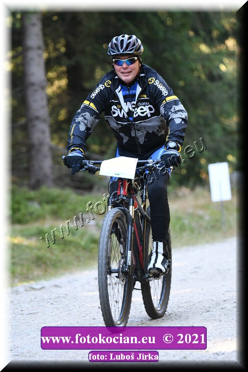 Náhled obrázku: 2021-8359-CTAuthor-0.JPG