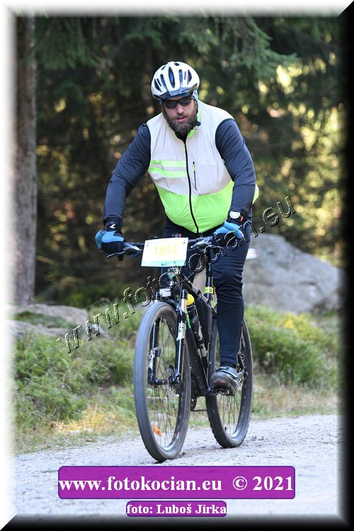 Náhled obrázku: 2021-8366-CTAuthor-1855.JPG