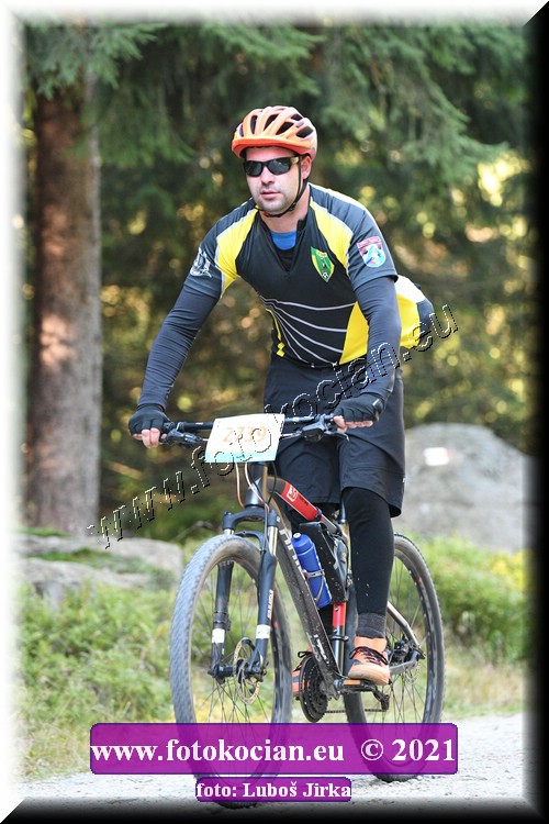 Náhled obrázku: 2021-8371-CTAuthor-2739.JPG