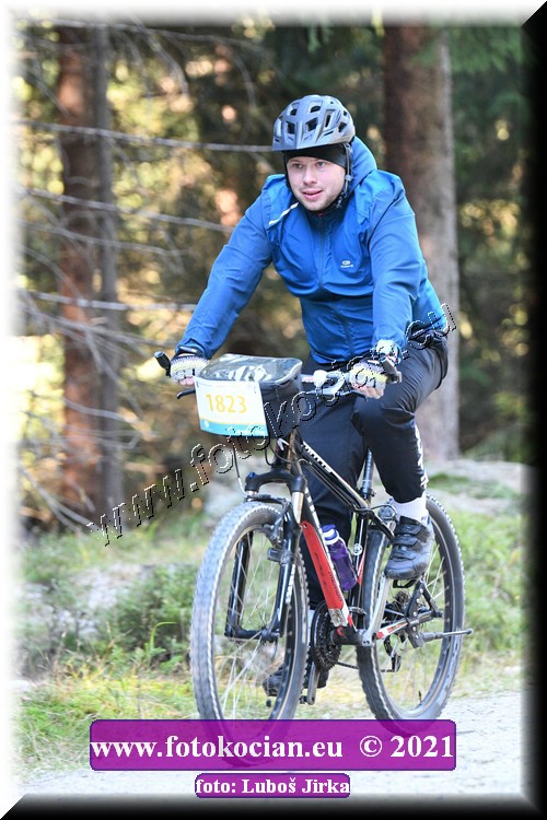 Náhled obrázku: 2021-8376-CTAuthor-1823.JPG