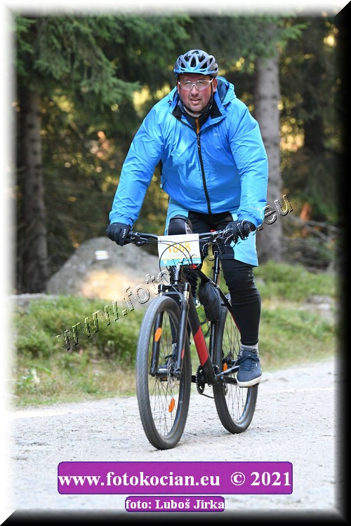 Náhled obrázku: 2021-8403-CTAuthor-1868.JPG