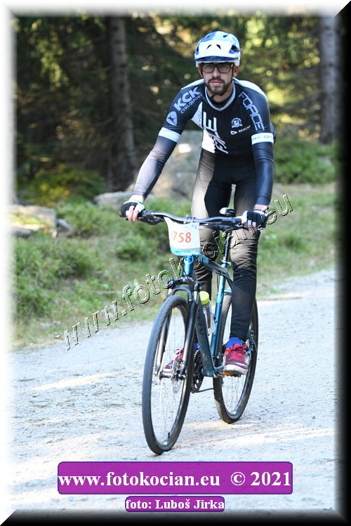 Náhled obrázku: 2021-8425-CTAuthor-2758.JPG