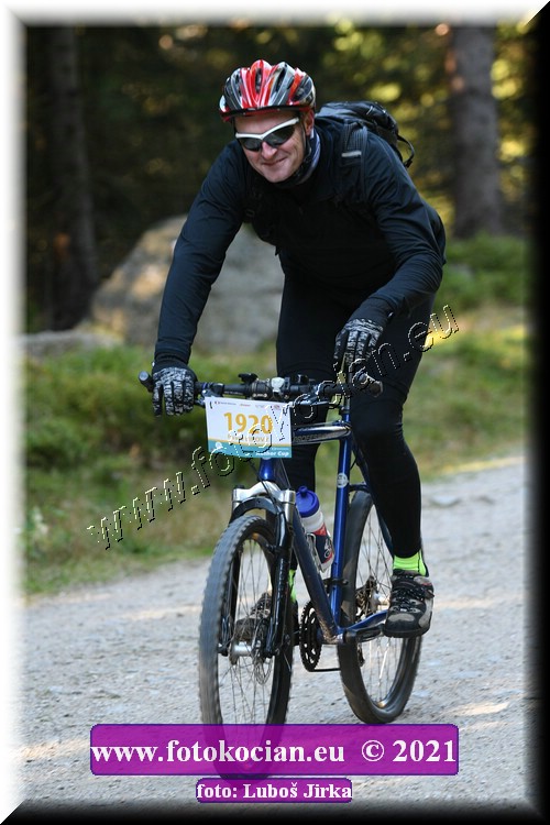 Náhled obrázku: 2021-8435-CTAuthor-1920.JPG