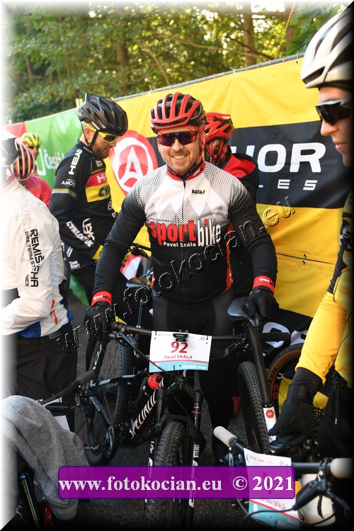 Náhled obrázku: 2021-1001-CTAuthor-92.JPG