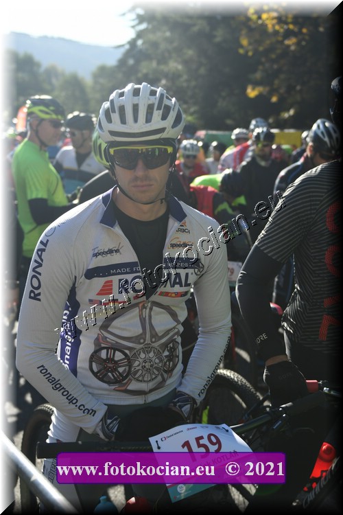 Náhled obrázku: 2021-1007-CTAuthor-159.JPG