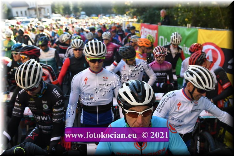 Náhled obrázku: 2021-1023-CTAuthor-.JPG