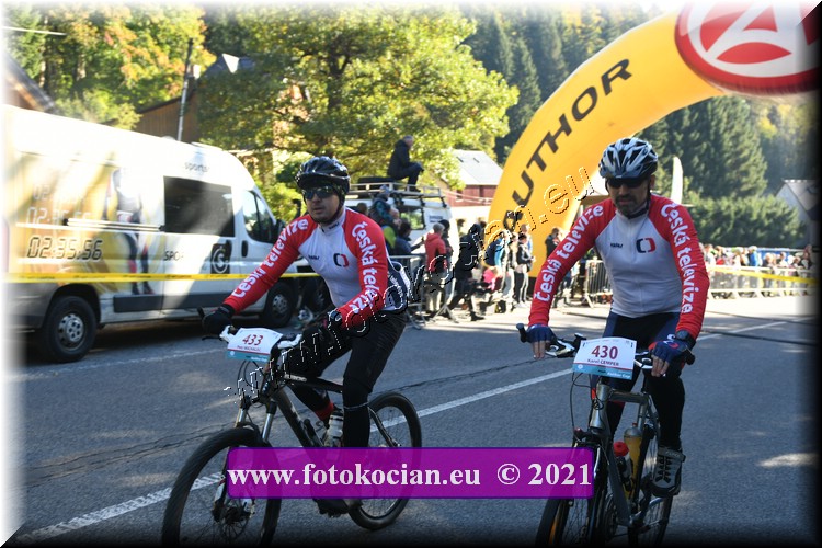 Náhled obrázku: 2021-1100-CTAuthor-433,430.JPG