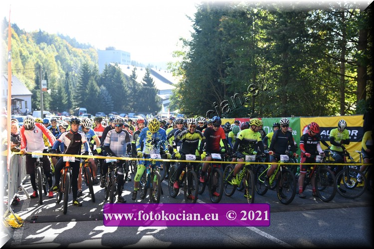 Náhled obrázku: 2021-1105-CTAuthor-629,794,772.JPG