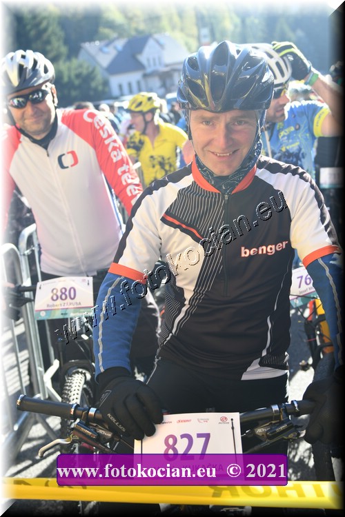 Náhled obrázku: 2021-1107-CTAuthor-827.JPG