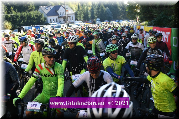 Náhled obrázku: 2021-1128-CTAuthor-689,741,685.JPG