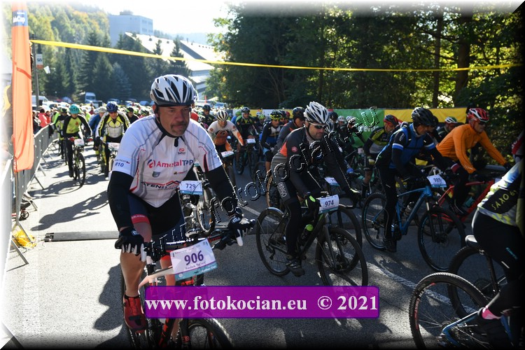 Náhled obrázku: 2021-1140-CTAuthor-906,974.JPG