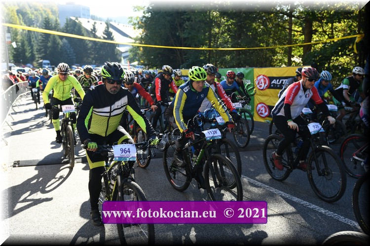 Náhled obrázku: 2021-1144-CTAuthor-964,1120.JPG