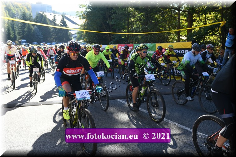 Náhled obrázku: 2021-1152-CTAuthor-1037,1031.JPG