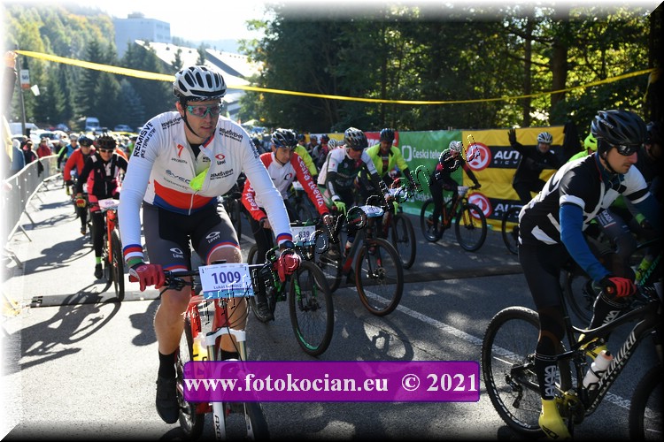 Náhled obrázku: 2021-1155-CTAuthor-839,1009.JPG