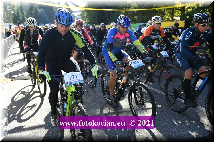 Náhled obrázku: 2021-1178-CTAuthor-836,771.JPG