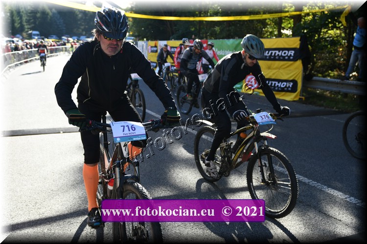 Náhled obrázku: 2021-1191-CTAuthor-716,376.JPG