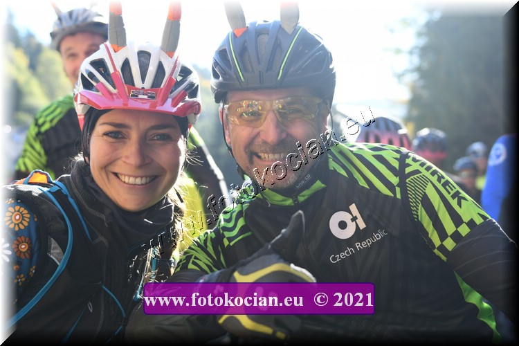 Náhled obrázku: 2021-1199-CTAuthor-1431,1436.JPG