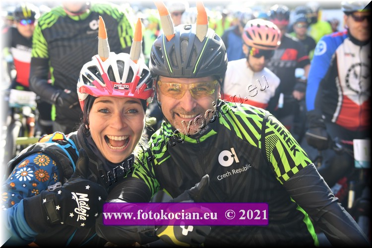 Náhled obrázku: 2021-1200-CTAuthor-1431,1436.JPG