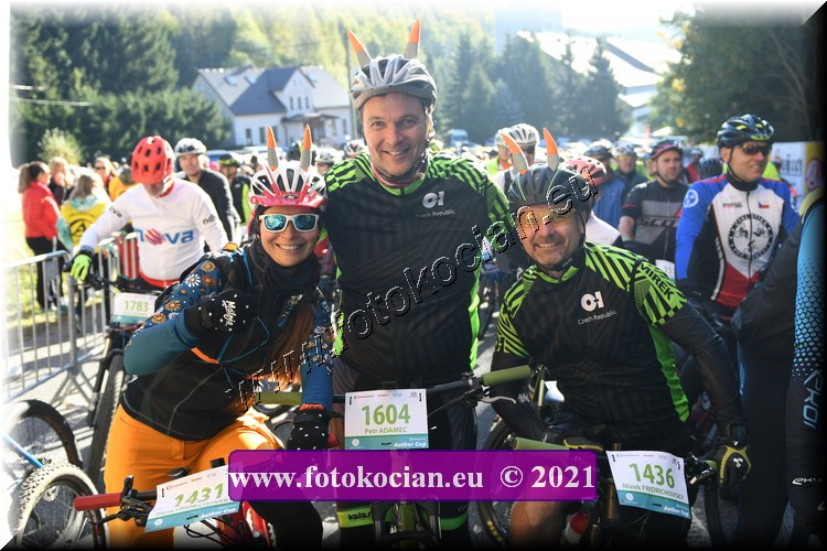 Náhled obrázku: 2021-1205-CTAuthor-1604,1436,1431.JPG