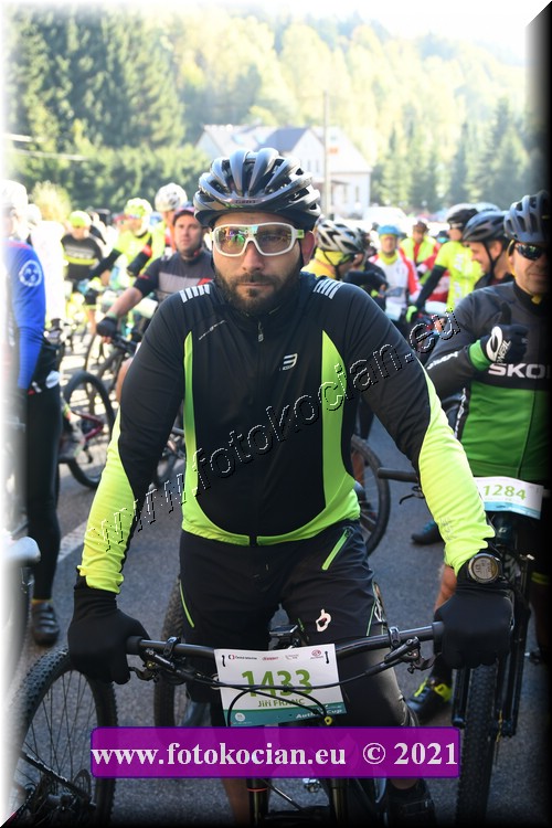 Náhled obrázku: 2021-1209-CTAuthor-1433.JPG