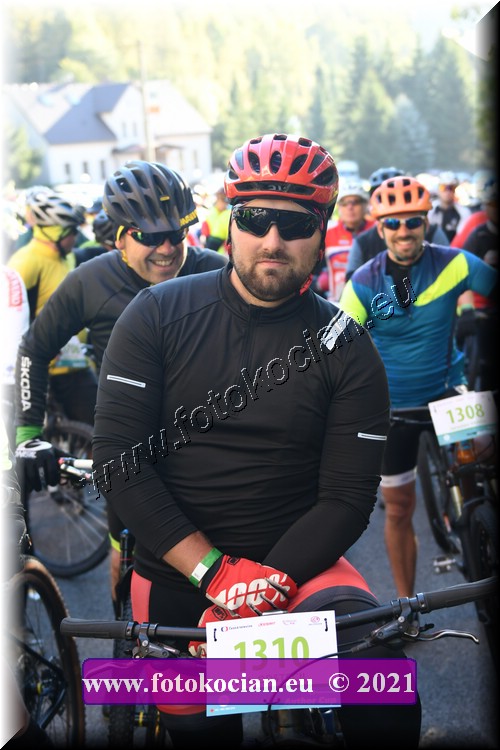 Náhled obrázku: 2021-1211-CTAuthor-1310.JPG