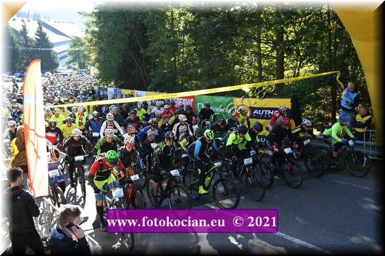 Náhled obrázku: 2021-1220-CTAuthor-1717,1436.JPG