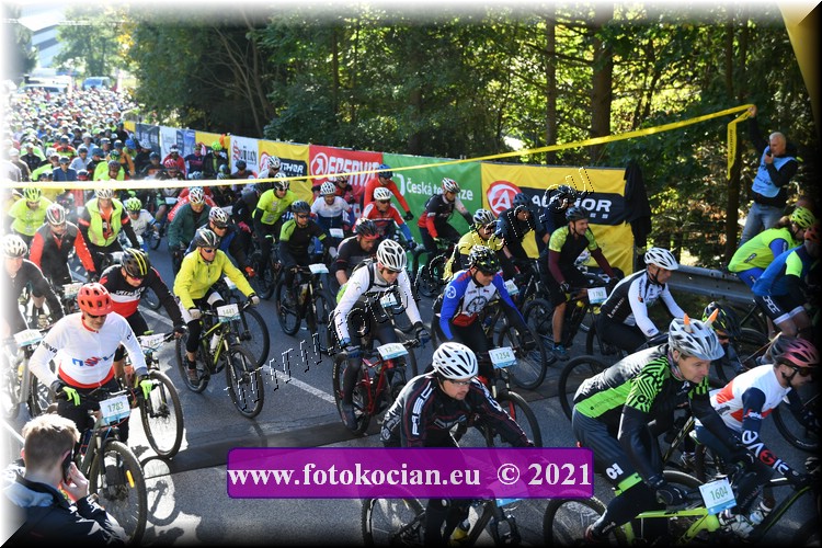 Náhled obrázku: 2021-1222-CTAuthor-1254,1272,1783.JPG