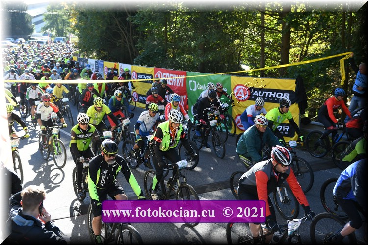 Náhled obrázku: 2021-1225-CTAuthor-1230,1337.JPG