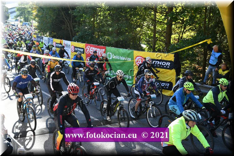 Náhled obrázku: 2021-1241-CTAuthor-1438,1210.JPG